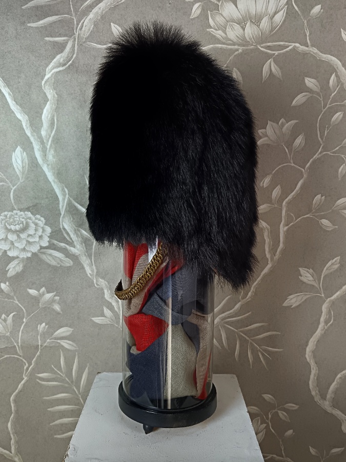 Military Coldstream or Irish Guards Bearskin Cap (18).jpg